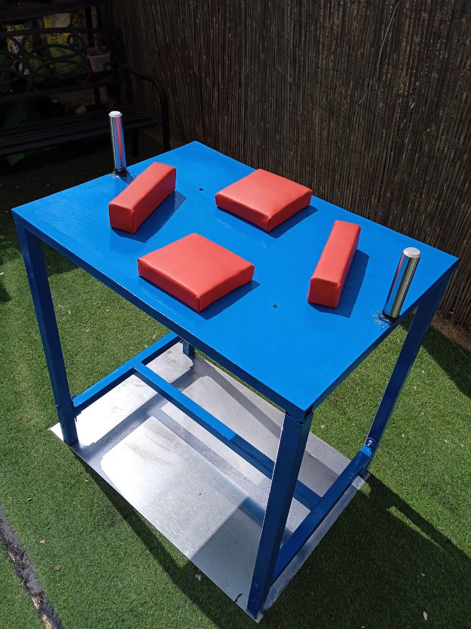 שולחן הורדת ידיים